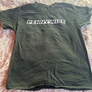 Pennywise shirt large OG style
